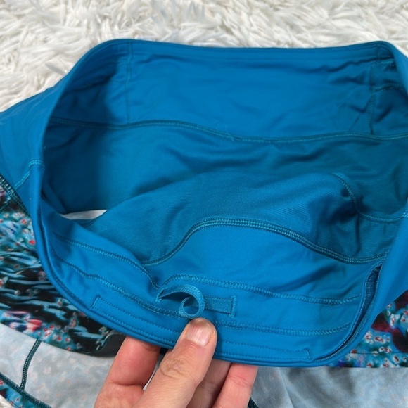 Lululemon Speed Up Short *2.5" Quick Start Multi / Hawaiian Blue - Picture 2 of 6